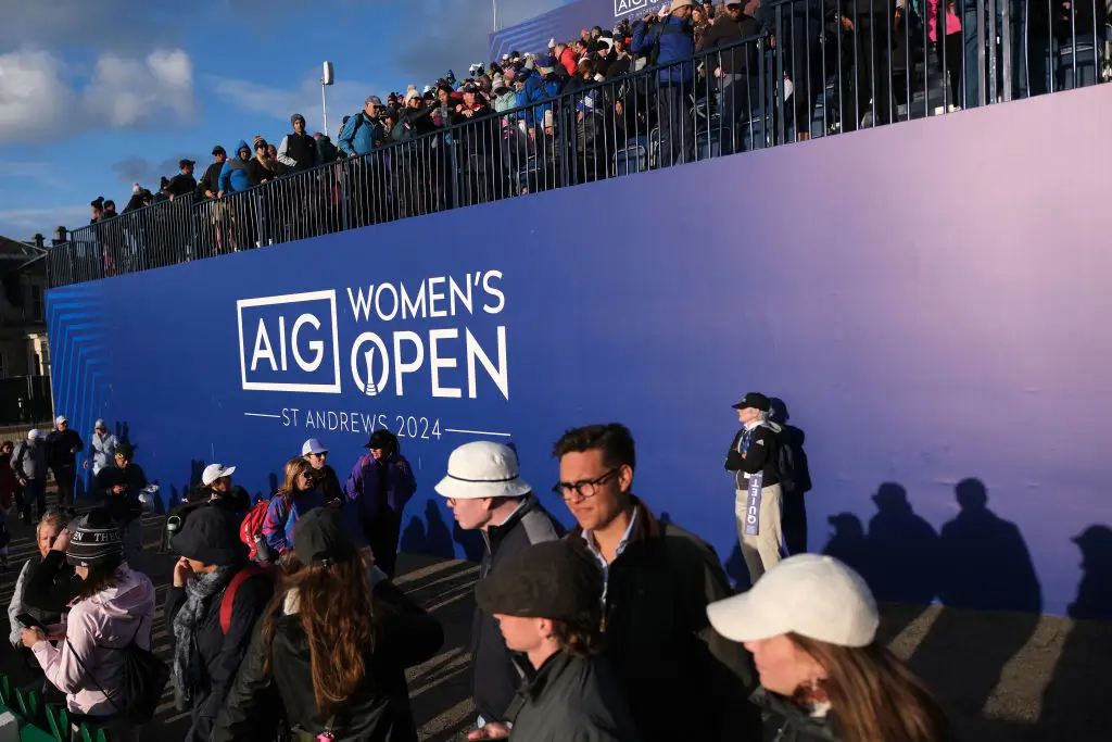 Crowd of fans at AIG Womens Open